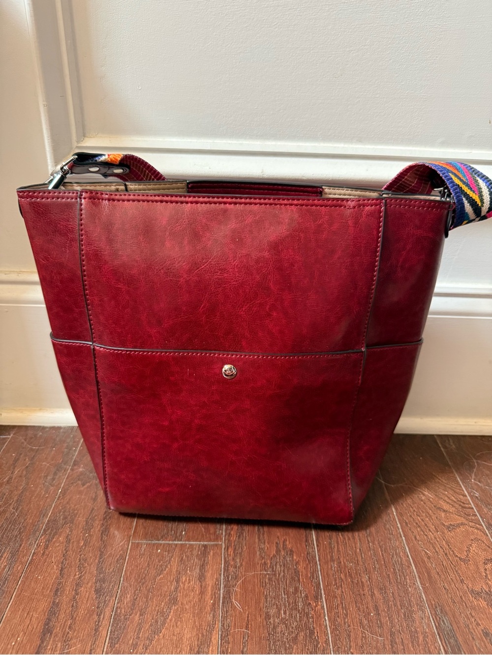 Women’s Burgundy Leather Shoulder Bag - Picture 3 of 4